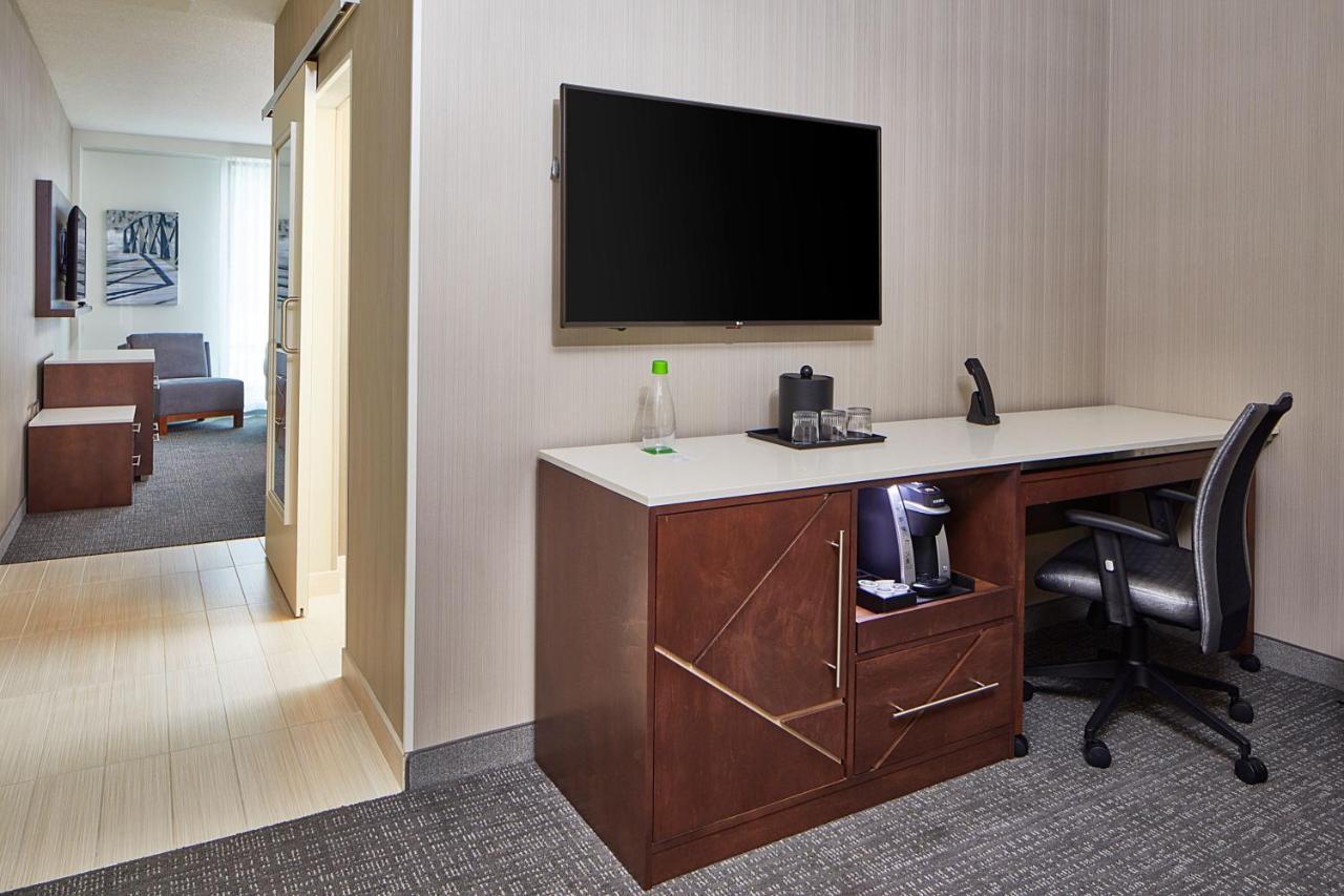 סנט לואיס פארק Courtyard By Marriott Minneapolis West מראה חיצוני תמונה