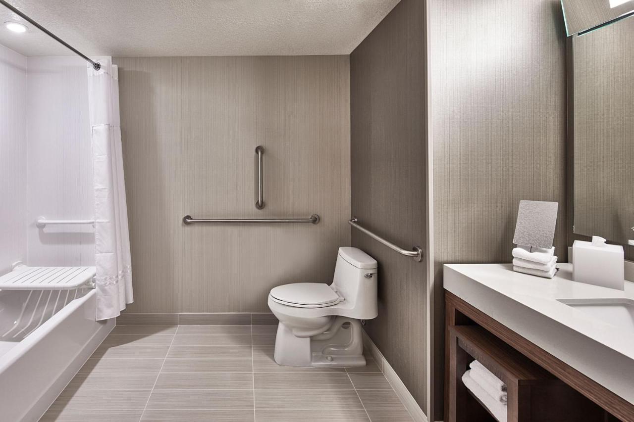 סנט לואיס פארק Courtyard By Marriott Minneapolis West מראה חיצוני תמונה