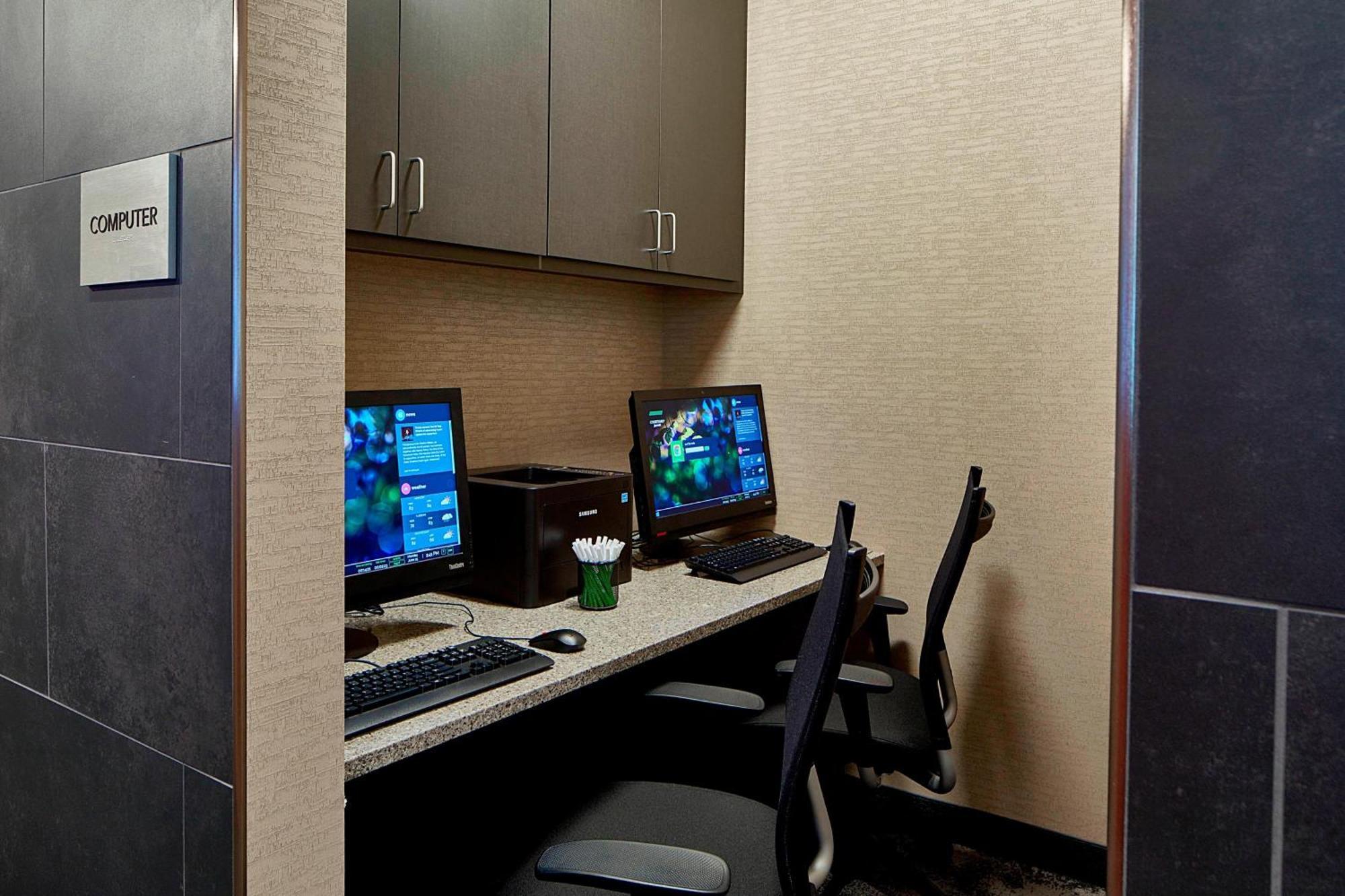 סנט לואיס פארק Courtyard By Marriott Minneapolis West מראה חיצוני תמונה